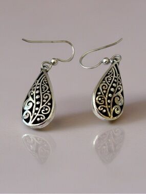Brighton Love Affair French Wire Earrings.  These tear drops is sculpted